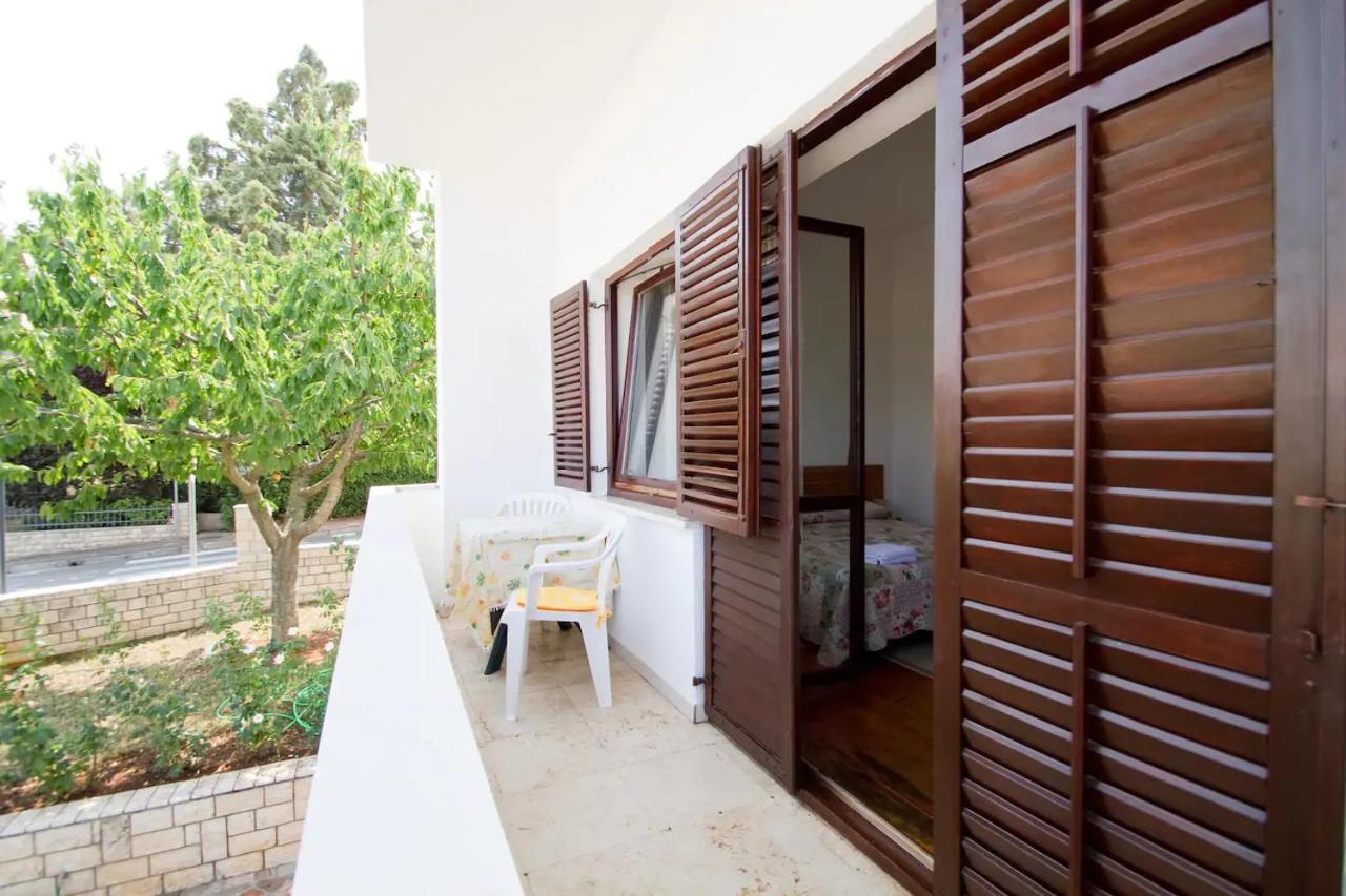 Laura'S Apartment Porec Bagian luar foto